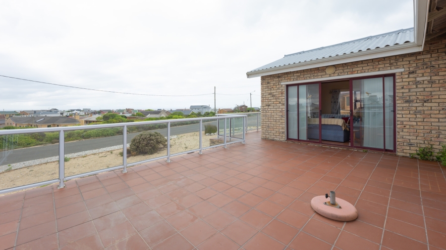 3 Bedroom Property for Sale in Struisbaai Western Cape